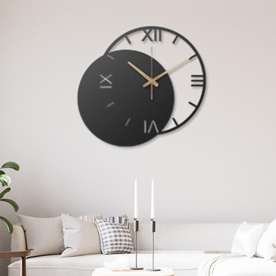 Circle Metal Wall Clock with Raman Numerals | Moonarch Metal Wall Clock